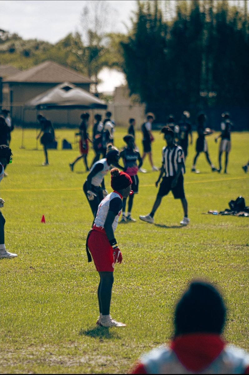 tysonwilli32665's tweet photo. A few pics from @7v7_elite 

We came up a little short in the 15U championship, but we fought hard until the end. 

15U FL Bombers 

Photos by OTCZ 🔥🔥🔥

#bomberjit https://t.co/rcgstmtPCU