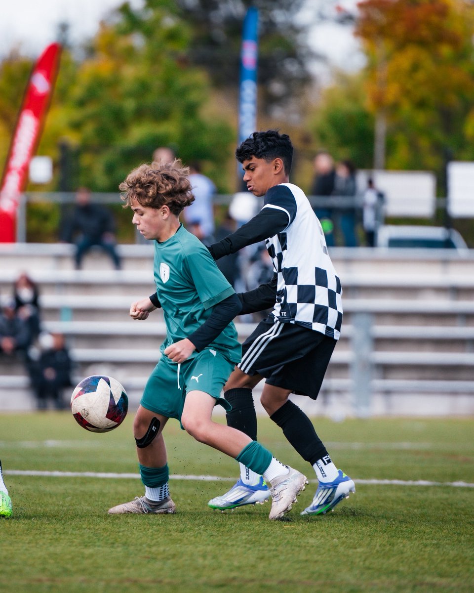 topratedseries's tweet image. Heart and hustle on full display 🔥⚽

#SuperCup #TRS #TopRatedSeries