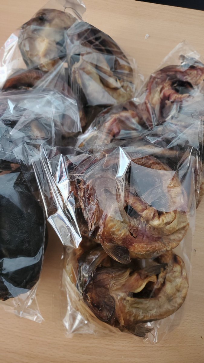 Cakesbysemi tweet media