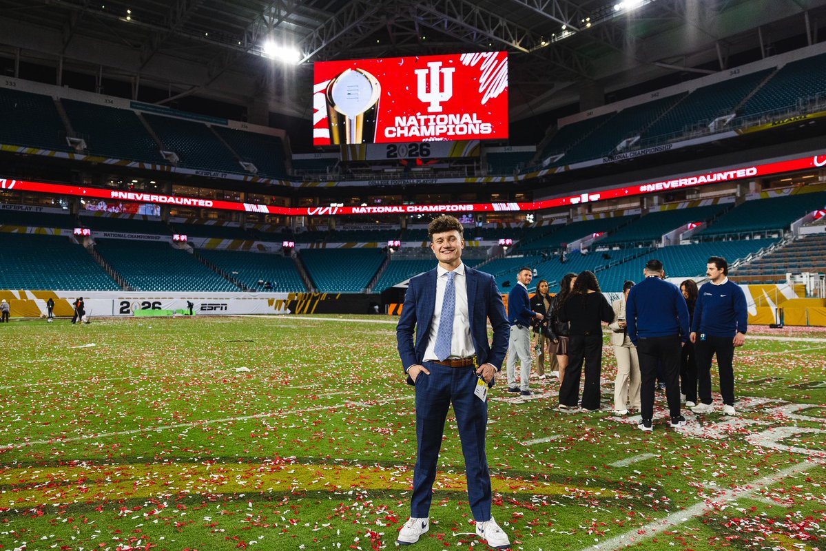 Joe Cronin tweet media