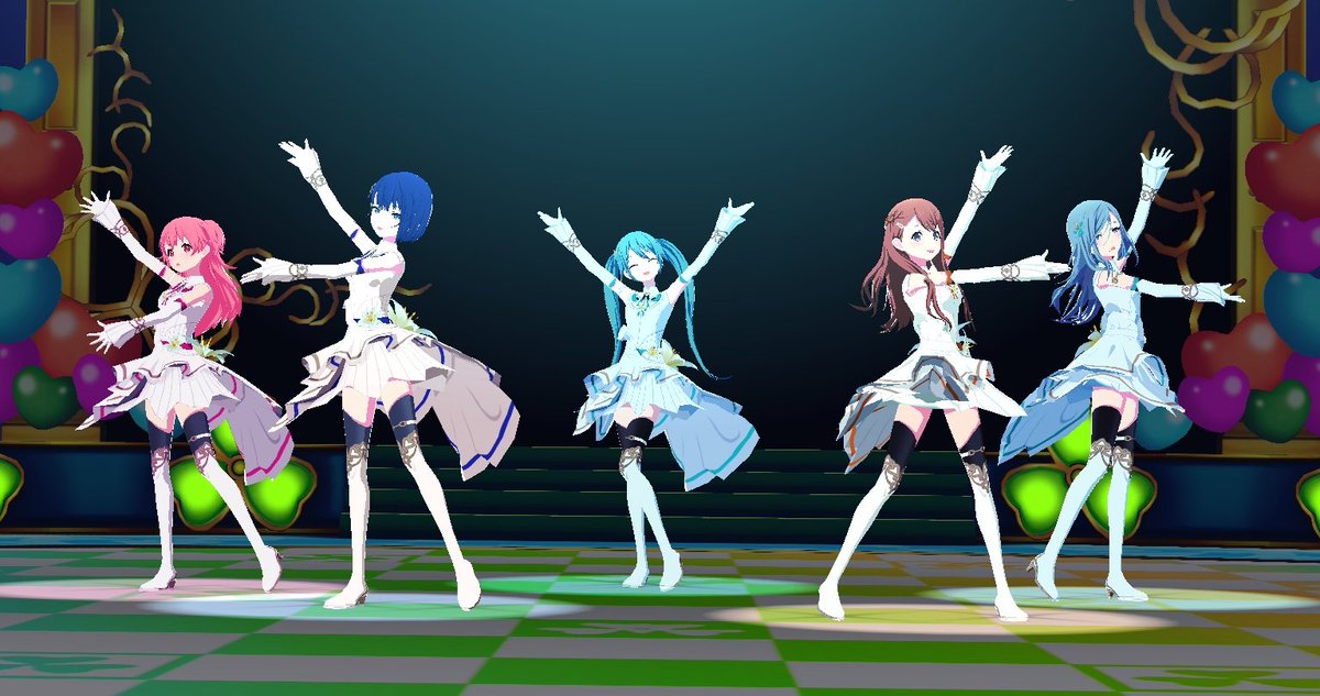 ᴍᴏᴍᴏ💫 tweet media