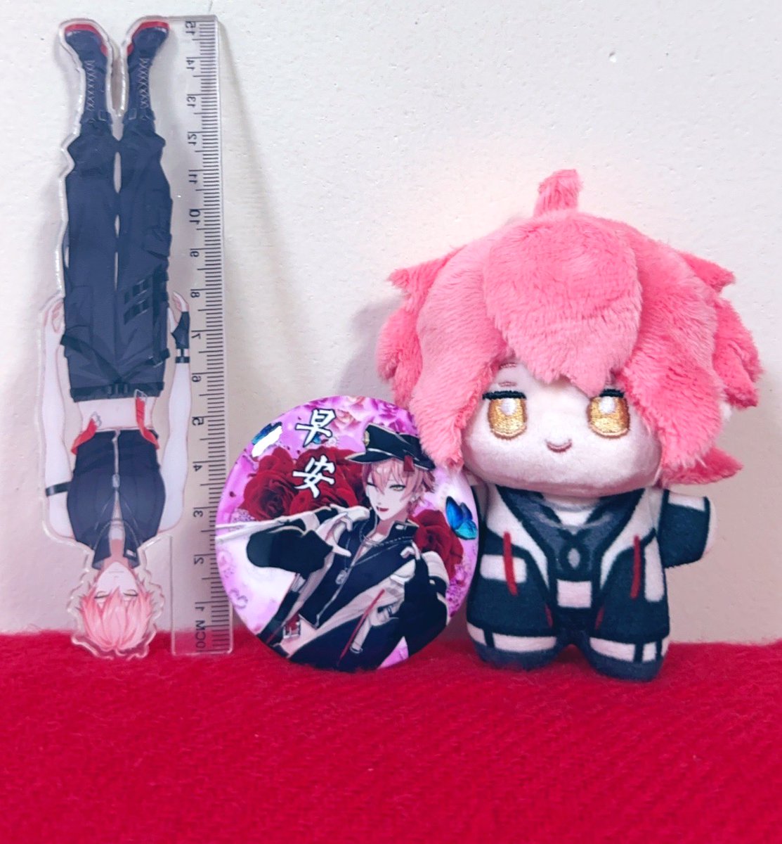 5尺之徒ㄉ正確測量📏
徽章夠大夠長輩😍

#515X20