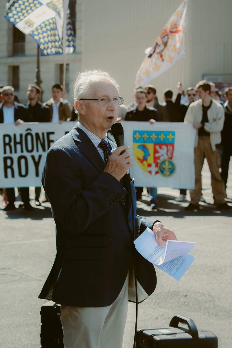 Action Française tweet media