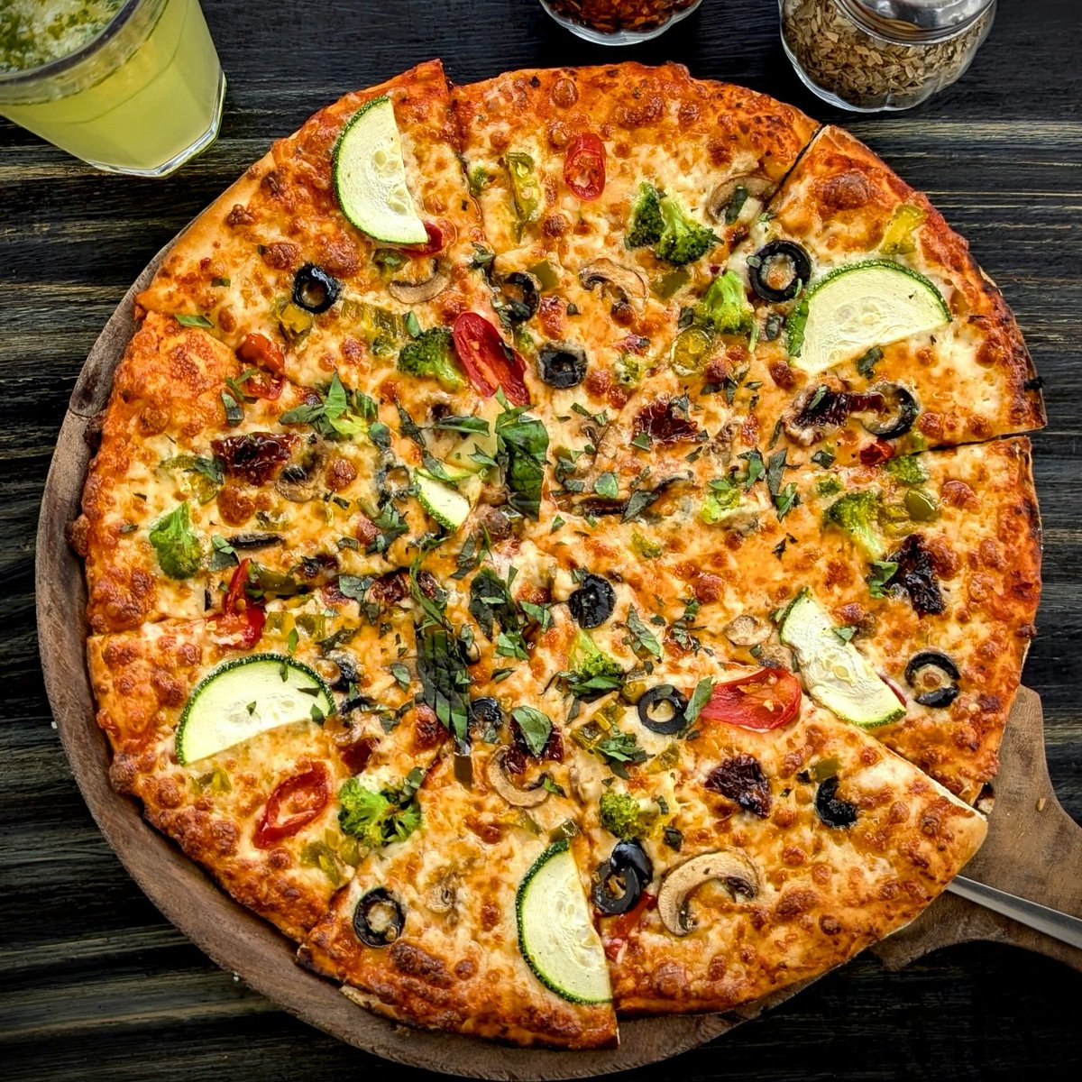 NDTVFood's tweet image. How To Make Paneer Makhani Pizza
food.ndtv.com/webstories/foo…
#pizza #paneermakhani #recipe