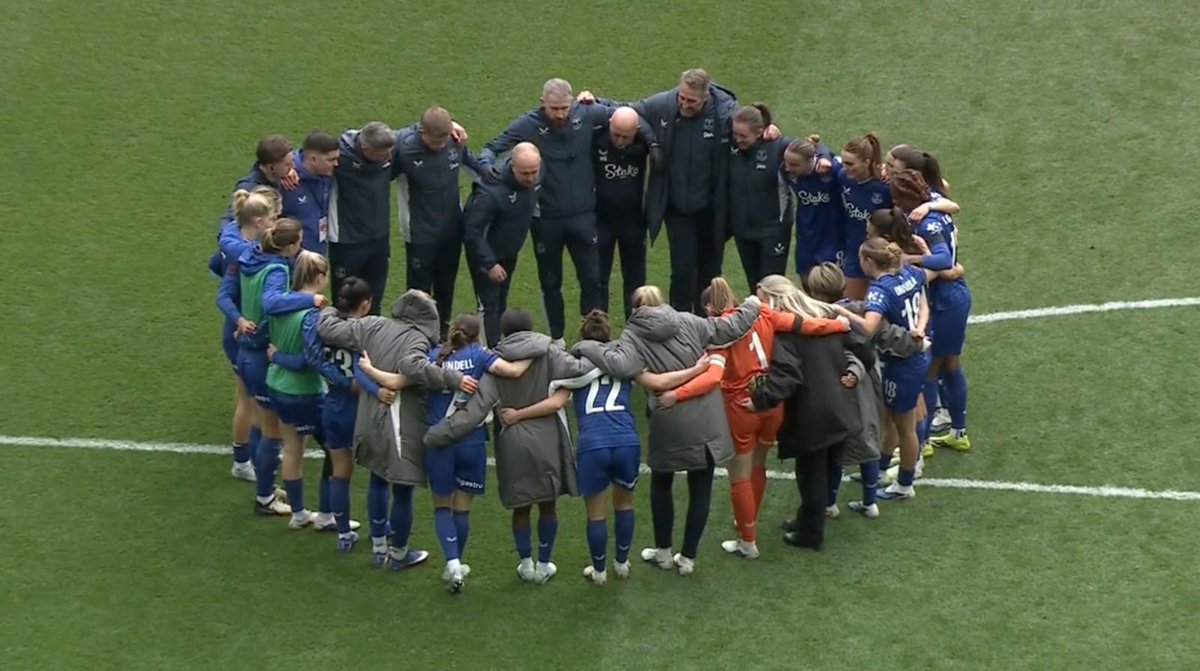 🔵