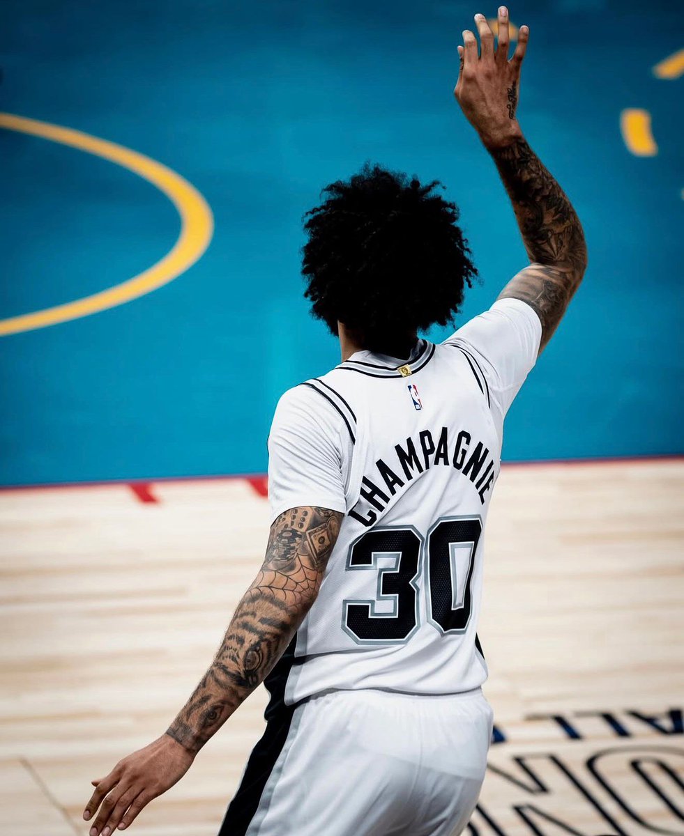 SJUDave's tweet photo. Last season, Julian Champagnie played in all 82 games and made the 3rd most 3 pointers (178) in Spurs history.
This season, @JulianChampagn2 played in all 82 games averaged 11.1 ppg, 5.8 rpg, and made THE MOST 3 pointers (195) in Spurs history.
Undrafted = Unbothered #sjubb https://t.co/PKkEasmDEc