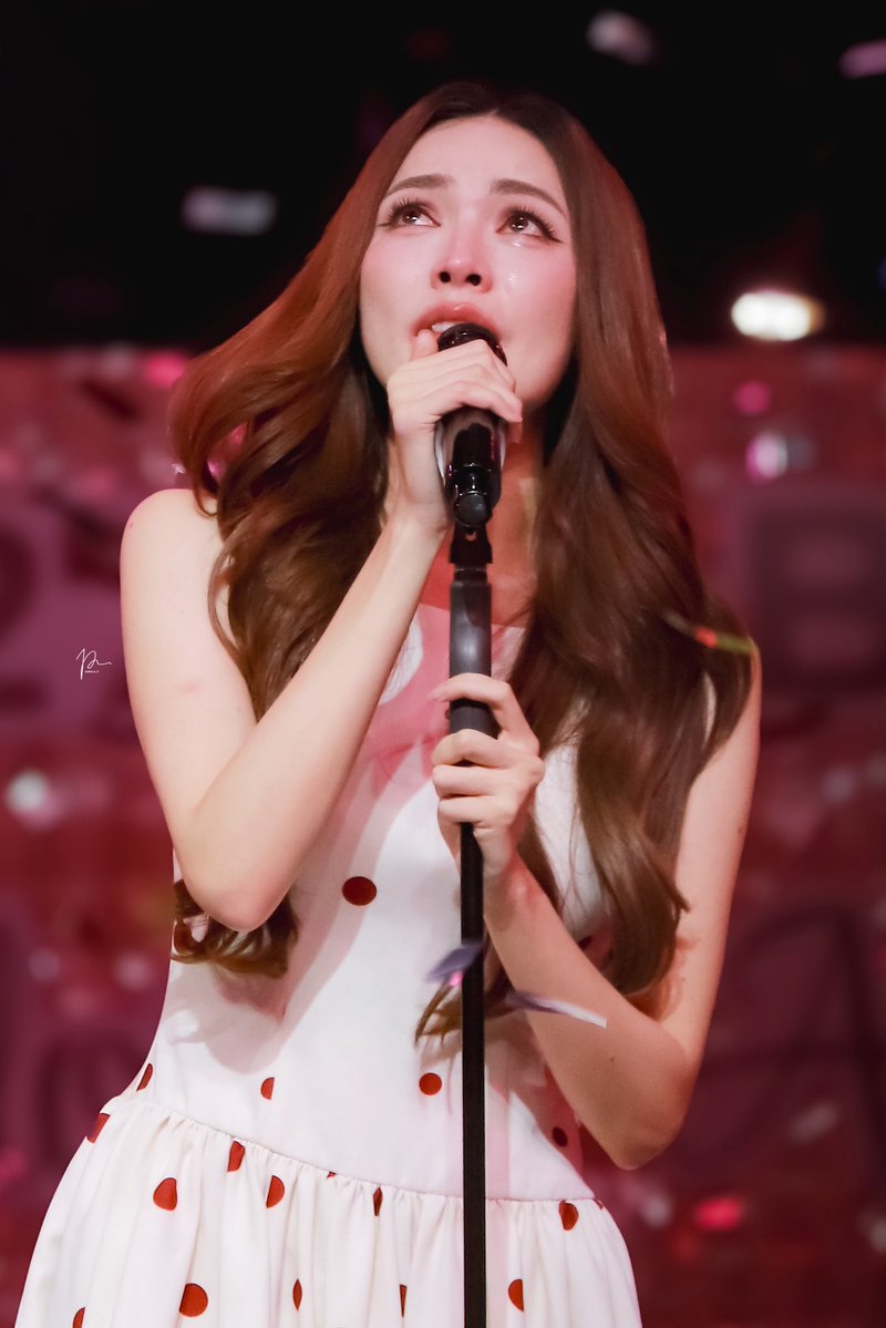 CL(Smiley)1/6⌛🇻🇪Love Charlotte Louise Austin tweet media