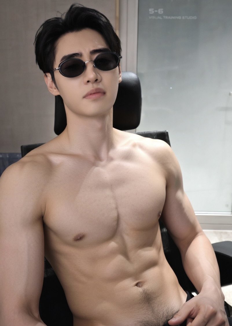 sunoo_oosun's tweet photo. Ugh i wish this is REAL pt.159 https://t.co/vjlMRPCluA