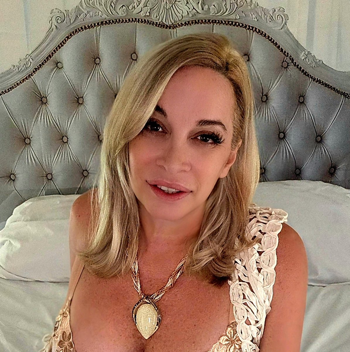 jennsteelexxx's tweet image. Control doesn’t look the way people think it does. #control