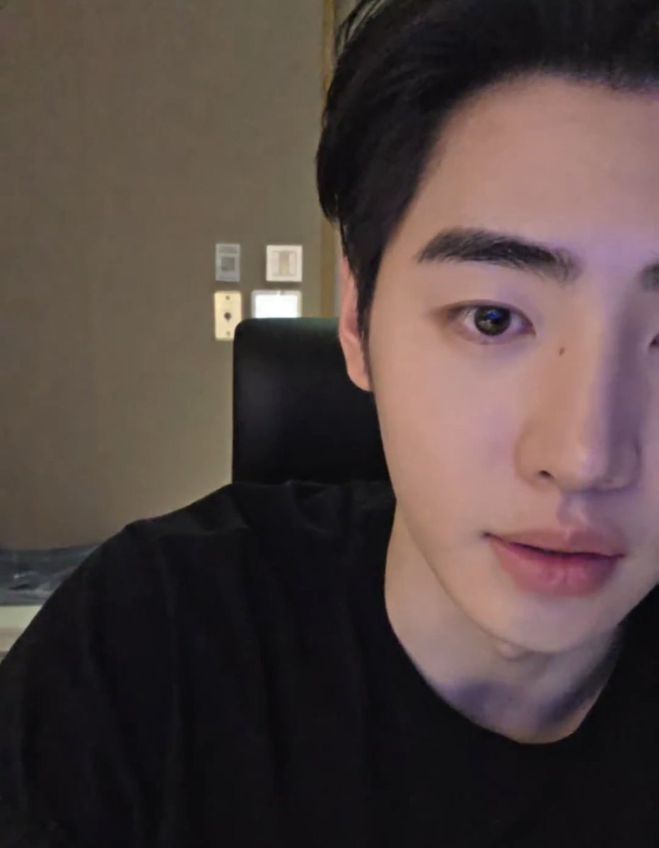 훈’𝓼⁷ ENHYPEN IS 7! tweet media