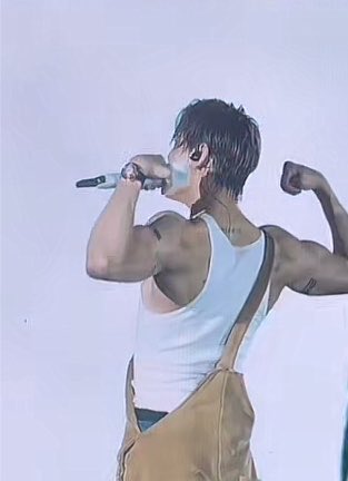 Plexusing Kataii** tweet media