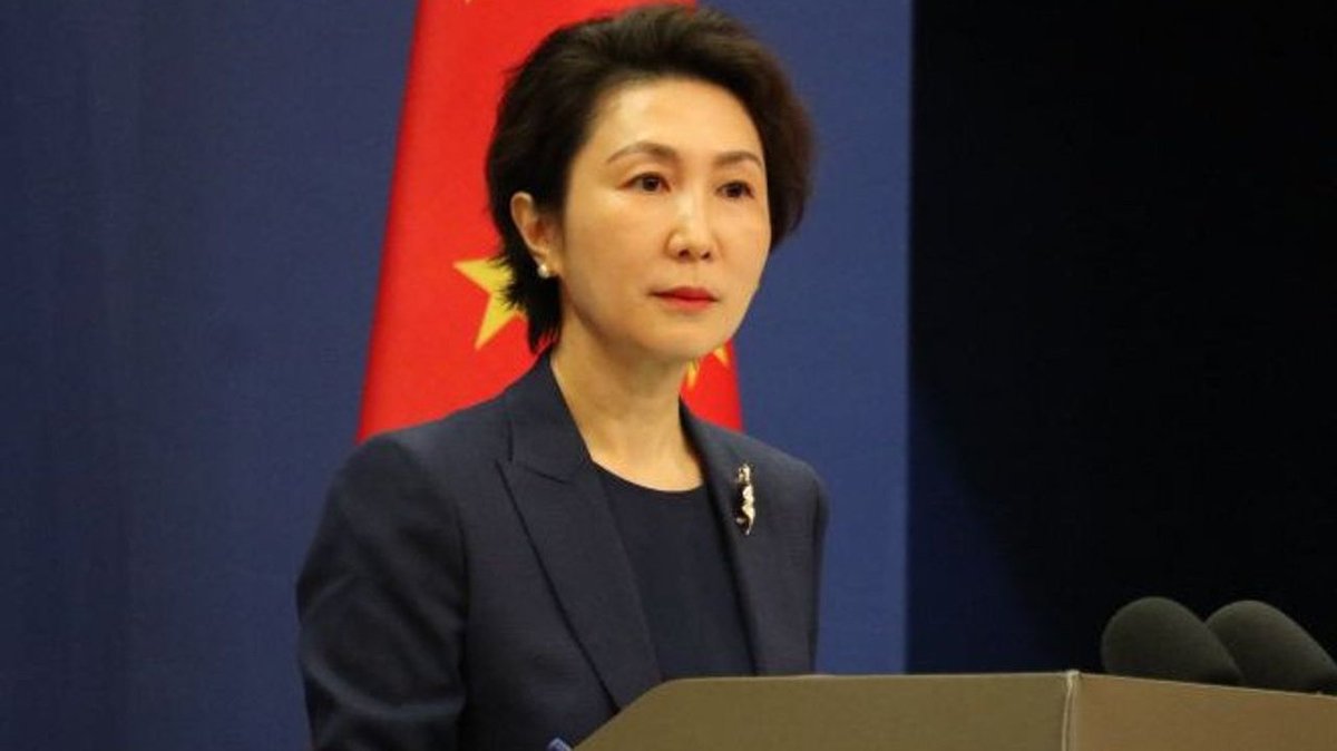 China in English tweet media