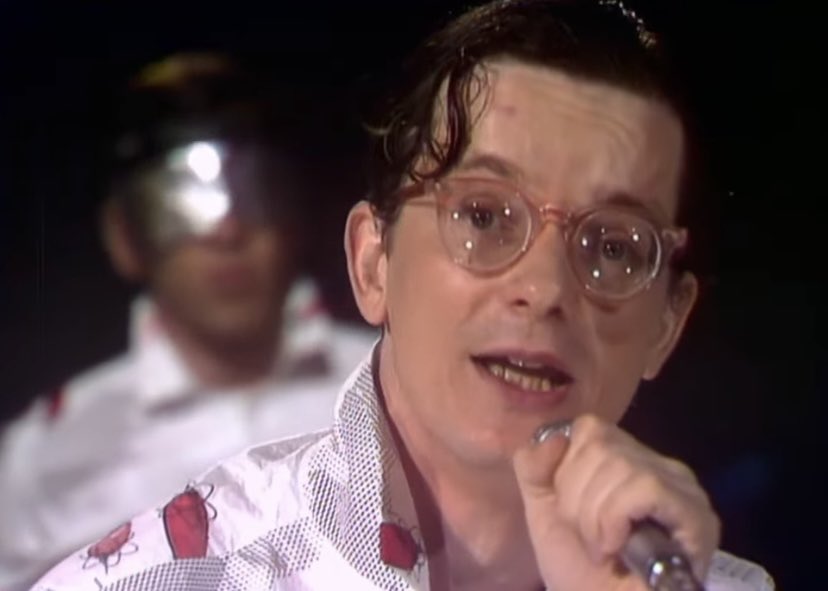 𝘬𝘶𝘳𝘵 | 𝘴𝘢𝘸 𝘥𝘦𝘷𝘰 𝟰/𝟭𝟬 ₊˚ᰔ tweet media