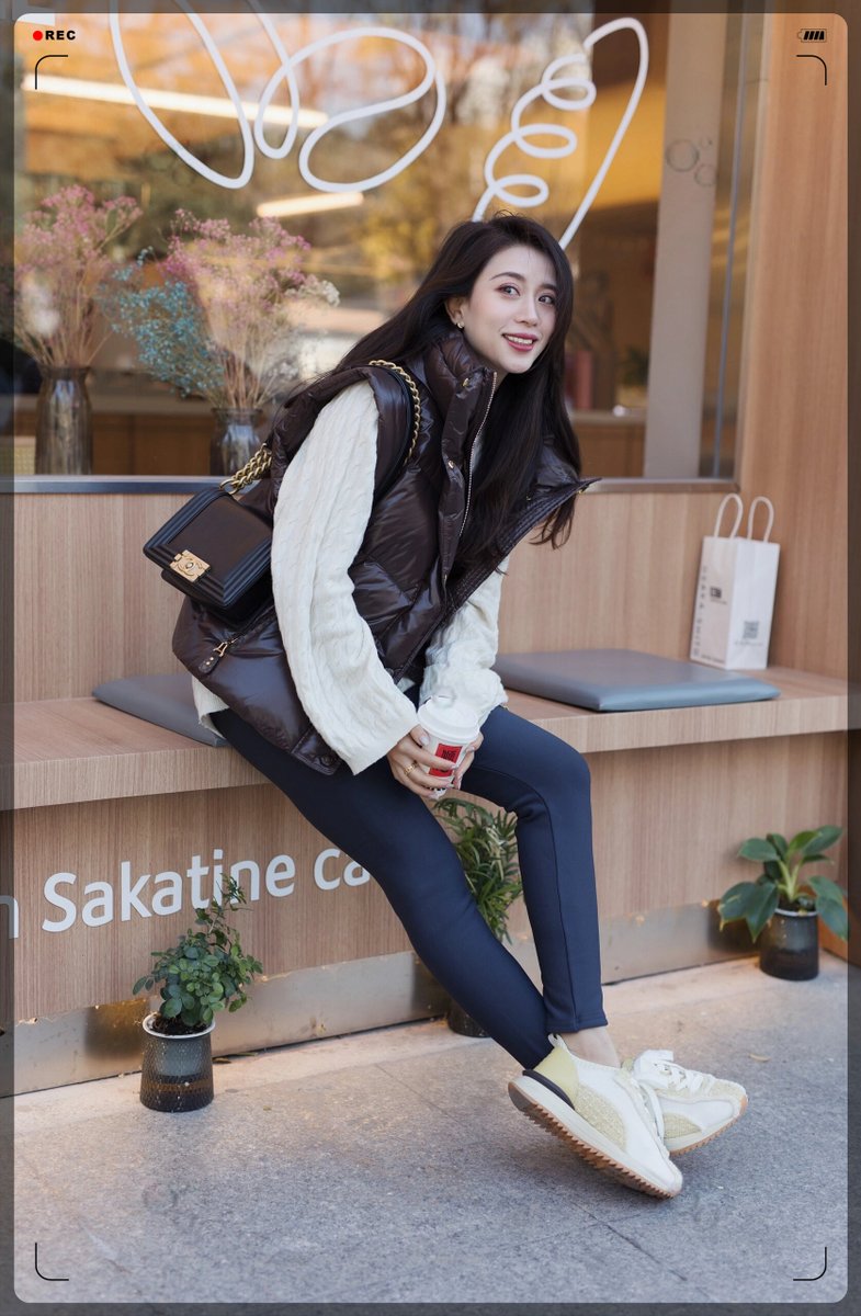 christa bastuck tweet media