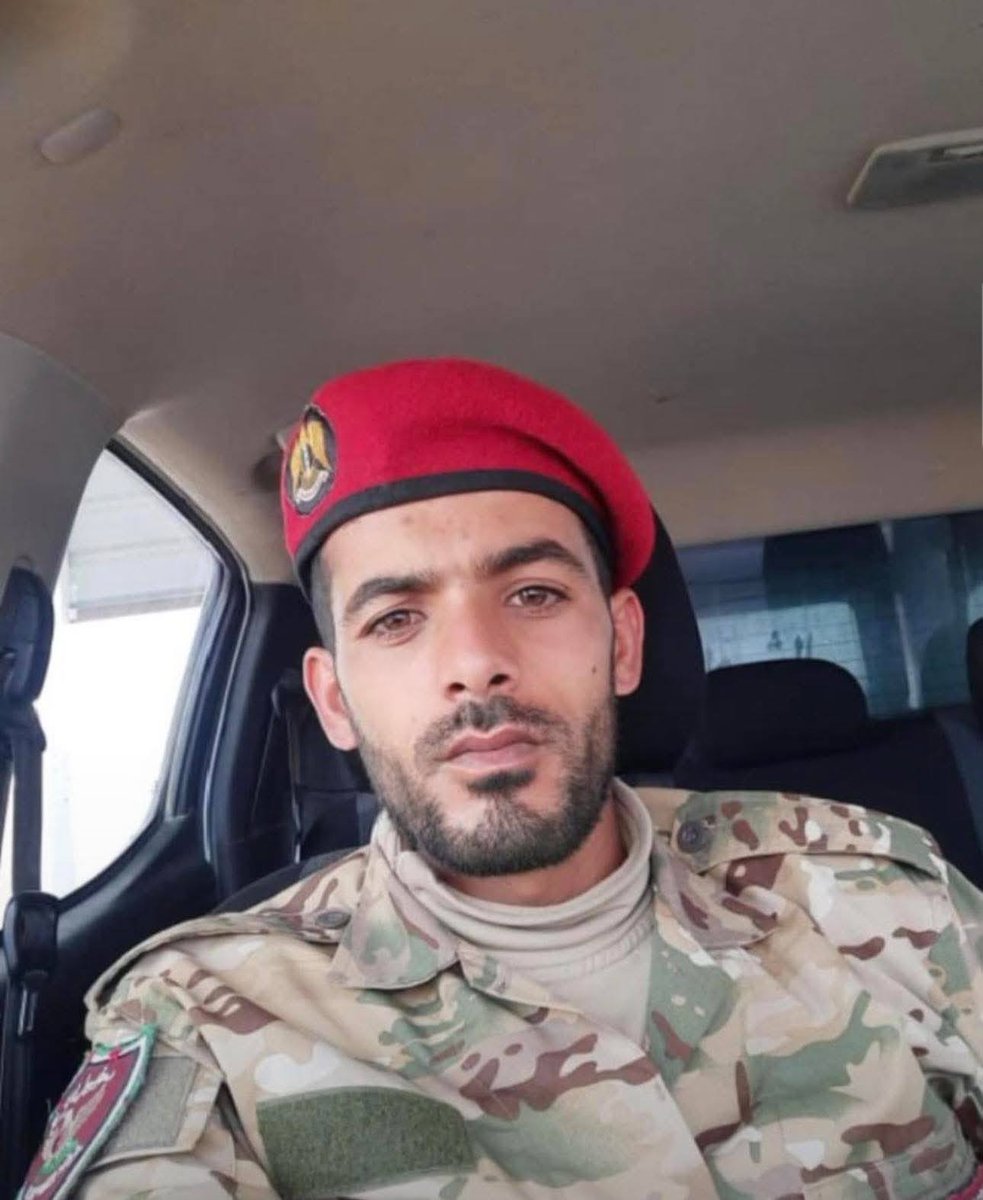 QalaatAlMudiq's tweet image. #Syria: two 72nd Division soldiers were killed today during an operation to dismantle #SDF mines/IEDs in the N. #Raqqa countryside. 

Both were from the province.