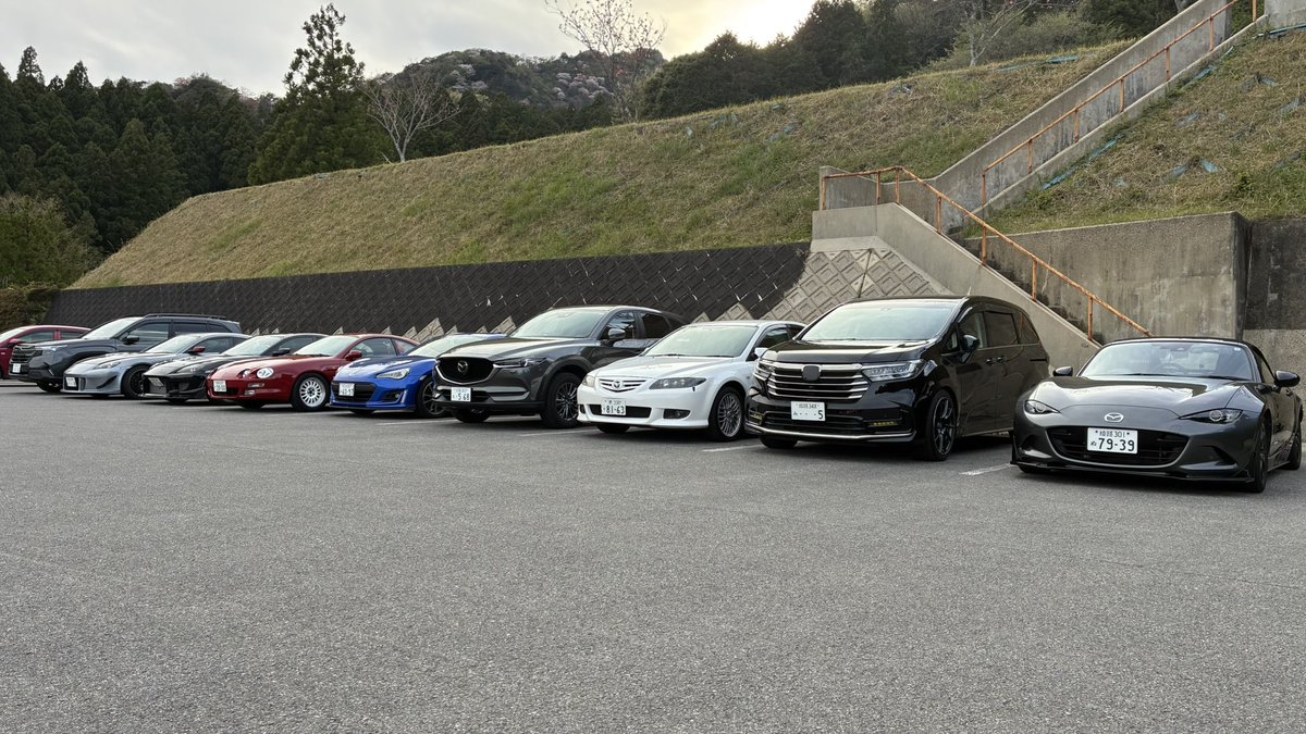 リオ tweet media
