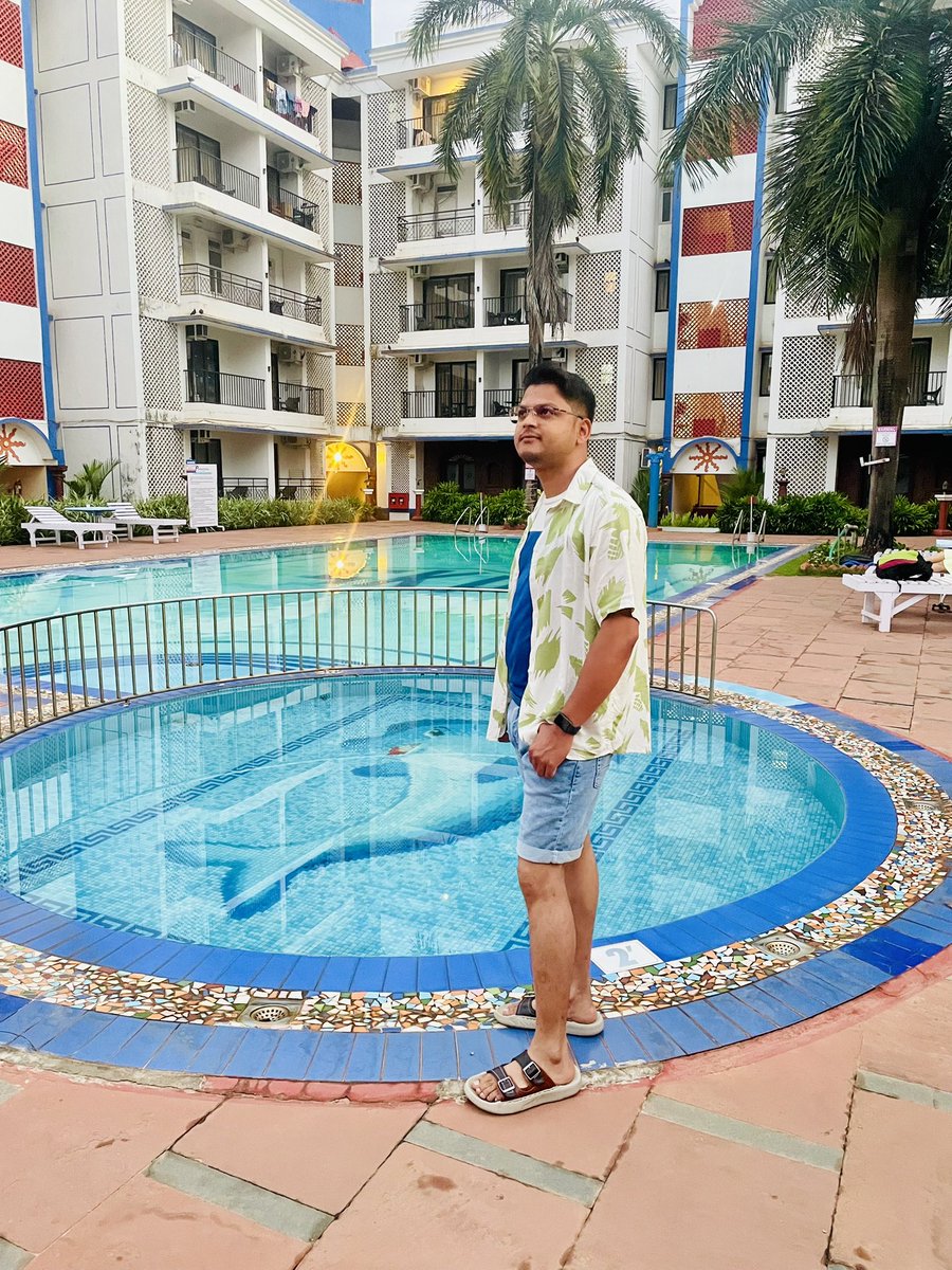 Sanatan_Swain_'s tweet image. Some glimpses of our Goa trip, full of fun and good vibes ✈️🌴

#GoaTrip #Travel #Memories