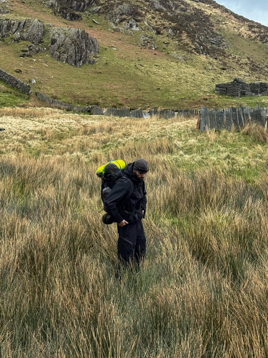 رحال tweet media