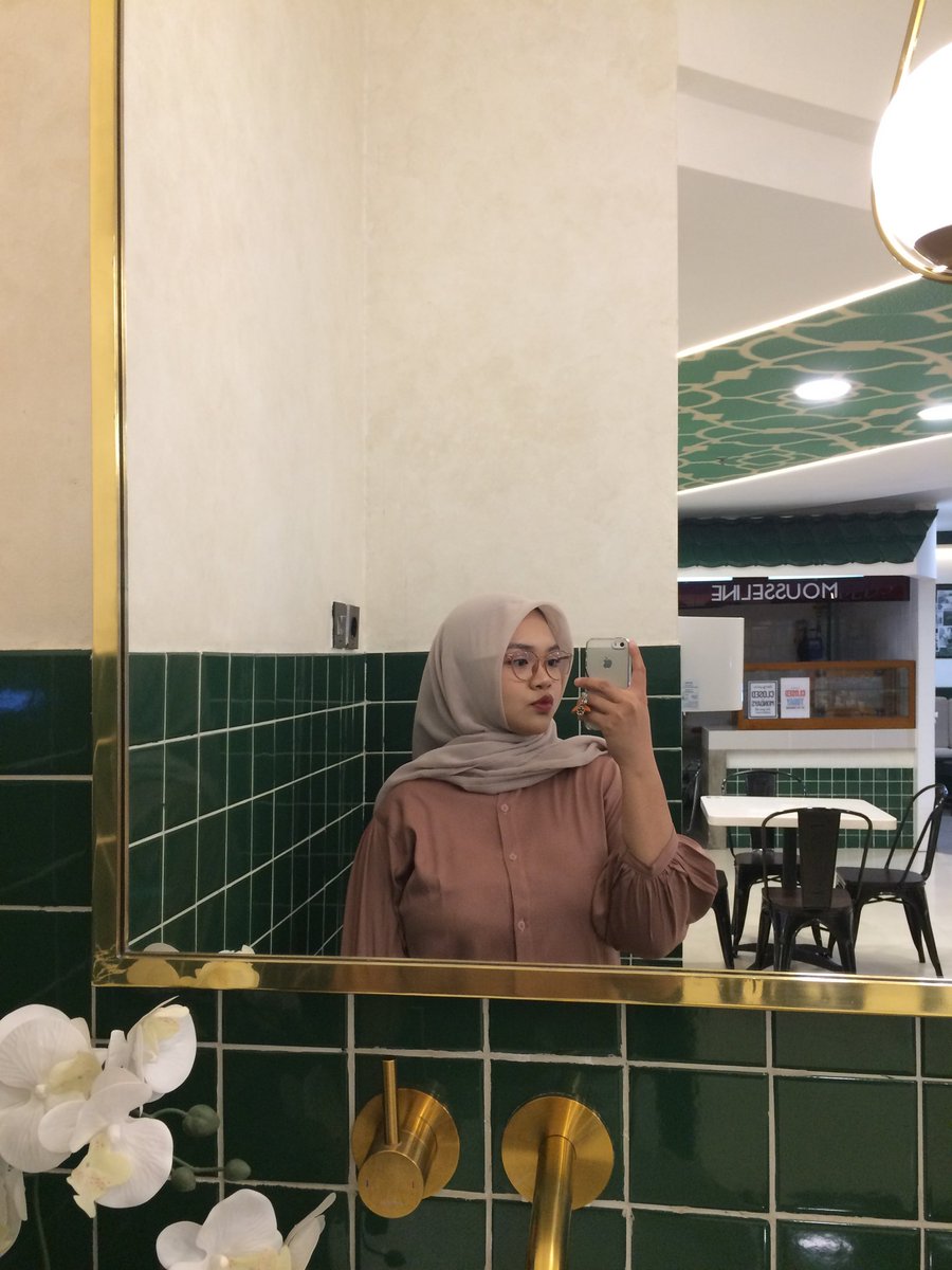 🧃🥨 tweet media