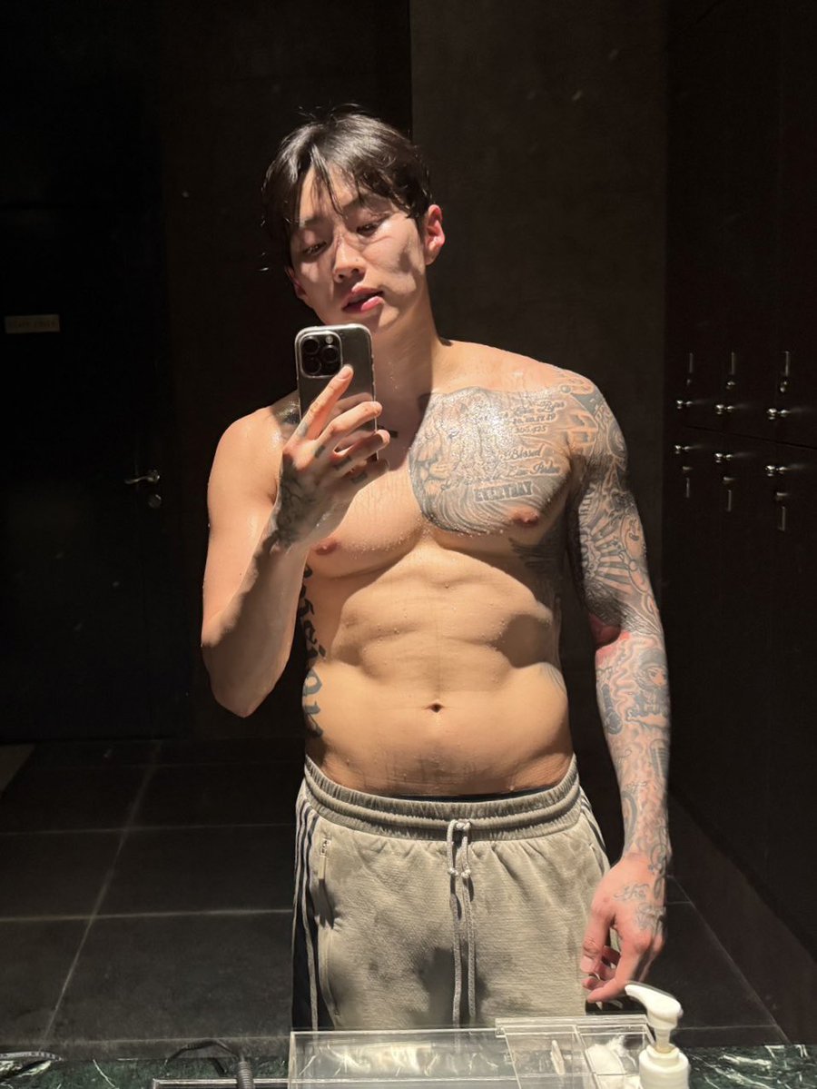 𐙚 eyeye∙♡🐰˚⋆ tweet media