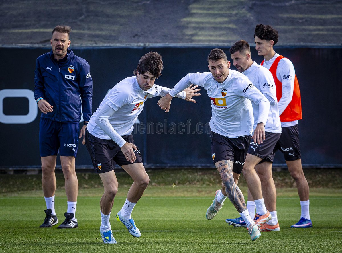 Valencia CF tweet media