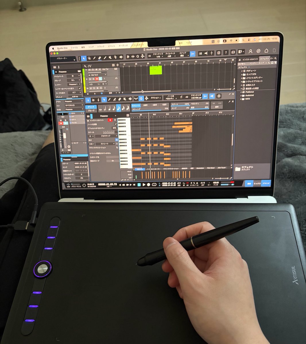 nekoP178's tweet photo. 地元の中古屋でこんなの買ってみた
自分の家じゃなくても作曲はできる https://t.co/K23IyeuWVA