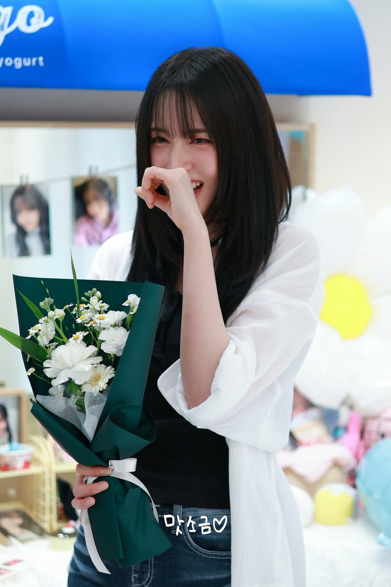 𝕊𝕒𝕝𝕥𝕪 tweet media