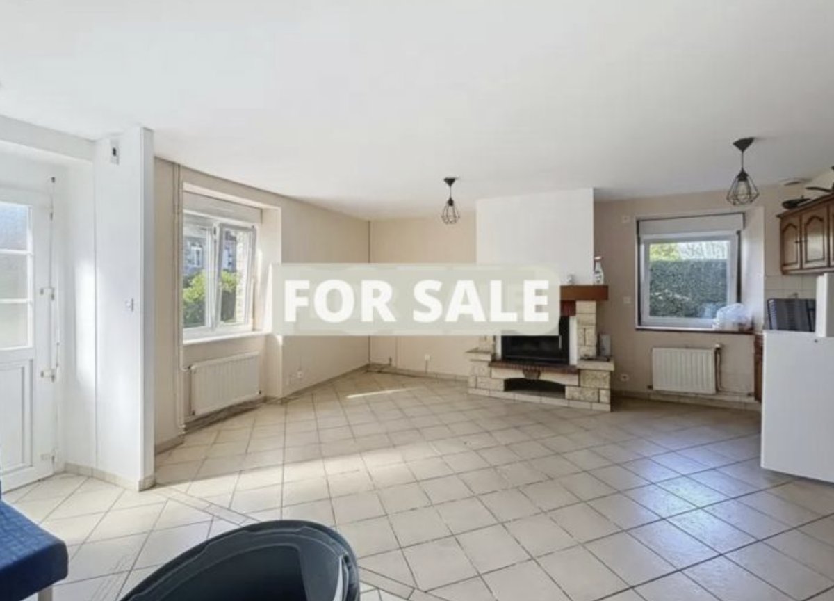 Cle_France tweet media