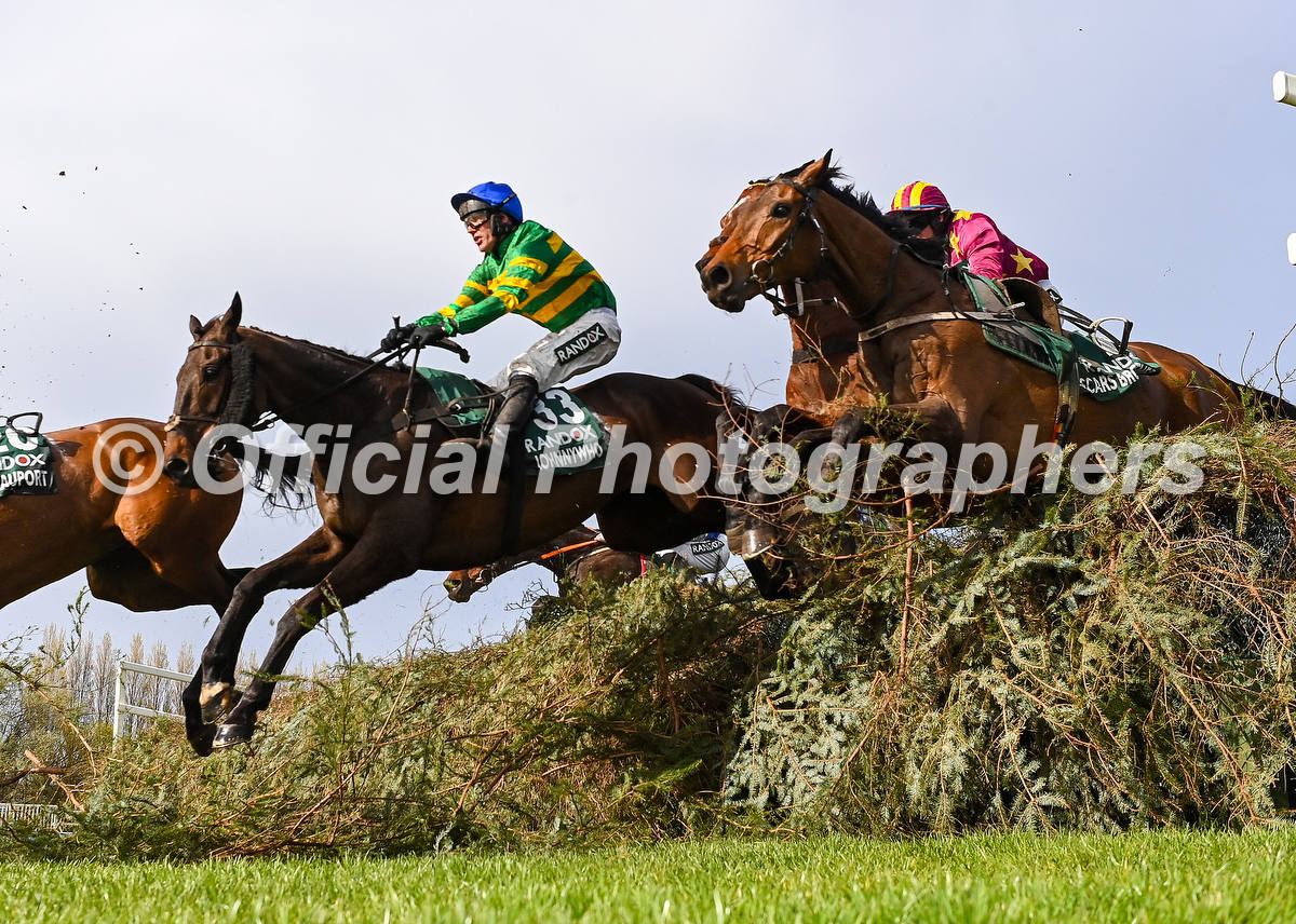 OfficialPhotographers tweet media