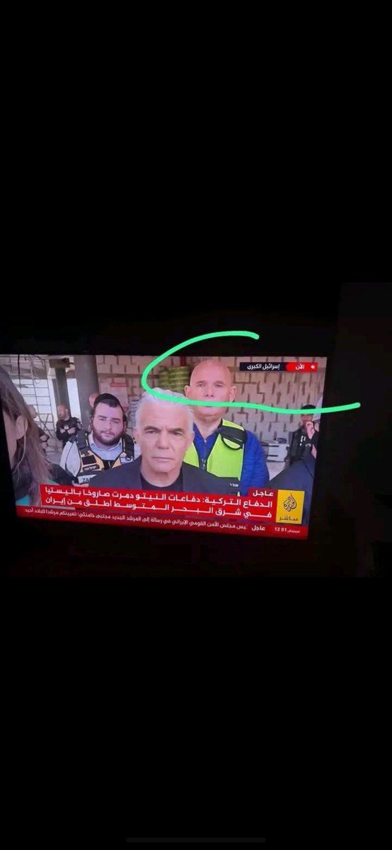 Qasayidd's tweet photo. @qat017 لا اتحدا الرياجيل وانت غير مطلع على الامر https://t.co/5HWqxosLj5