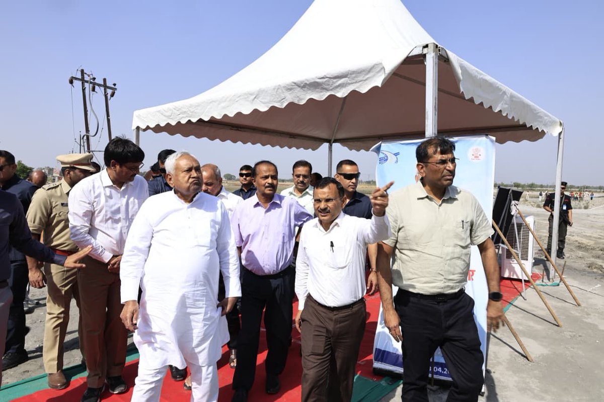 Nitish Kumar tweet media