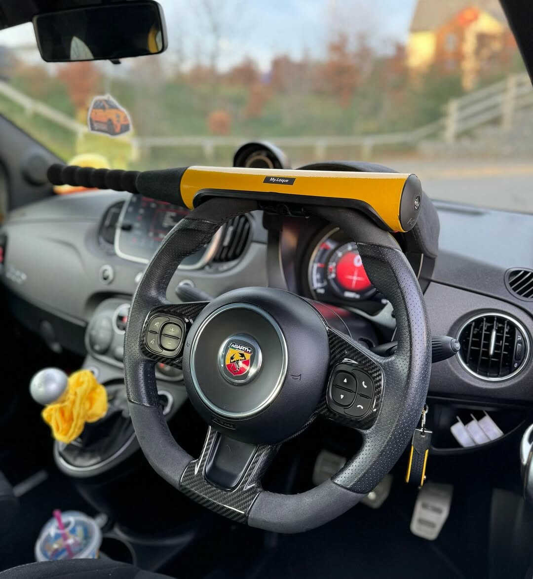 My_Loque's tweet image. @nia_abarth’s Abarth 595 proves that security can look incredible too.

This custom-matched MyLoque lock adds real anti-theft strength while blending perfectly with the car’s aesthetic.

 MyLoque.com

#MyLoque #Abarth595 #CarSecurity #AntiTheft #CustomMods