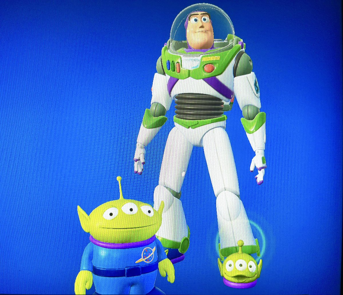 SuKe_MoChi's tweet image. GENESISのアプデで多少反応速度は早くなったような気がするけど、スティックが微妙にドリフトするようになったな(^-^;
でもスティックの感覚はまぁまぁ好きかも。
トリガーの押し心地、感覚は正直嫌い。笑

バズは一式購入や☺️

#フォートナイト
#pad 
#VoidGENESIS