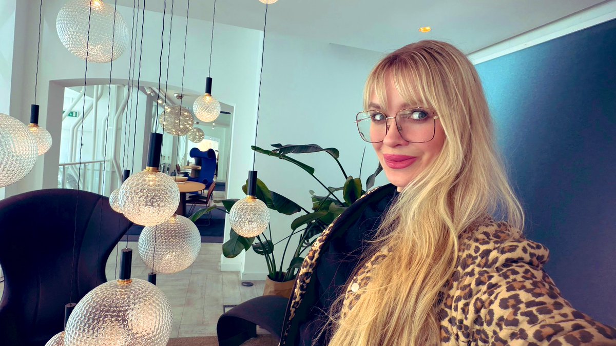 ItsLanaGoddess's tweet image. BAU!
#boss