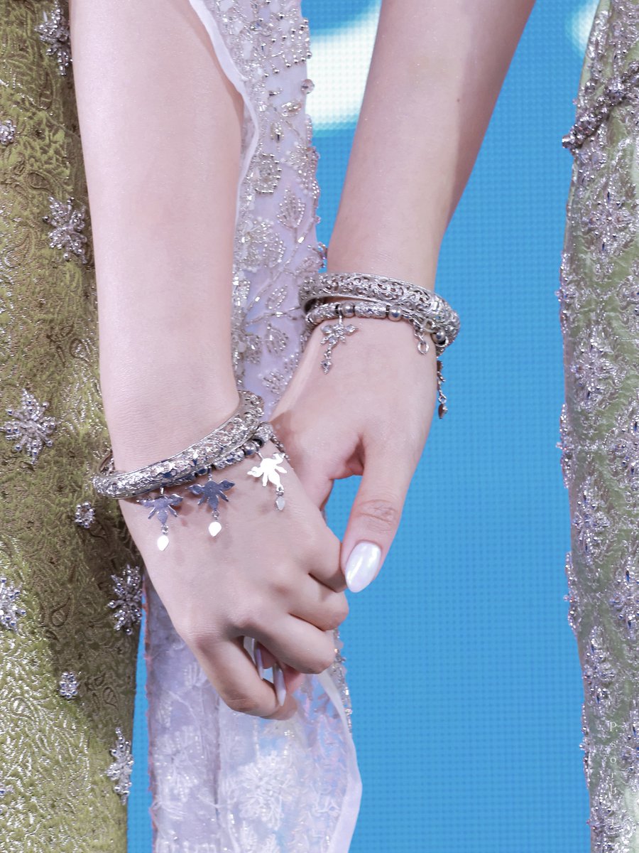 𝘱.𝘴𝘰𝘳𝘣𝘦𝘵🌷 tweet media