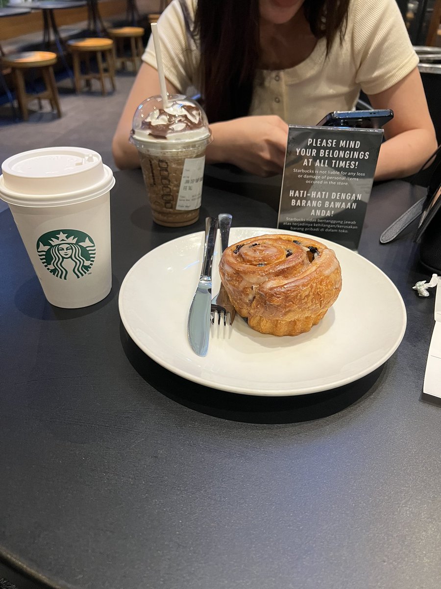 Yan Zheng tweet media