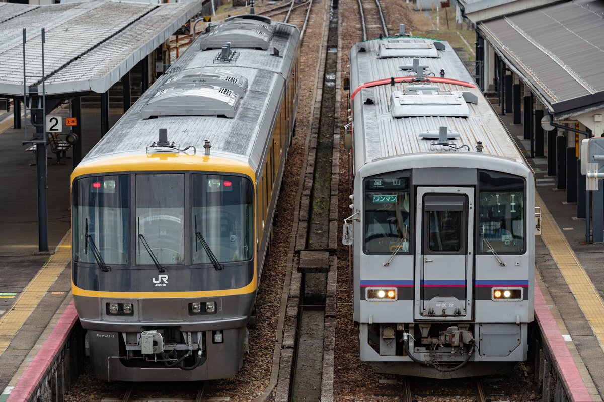 高山線検測

  キヤ141系 総合検測車  
   G1編成