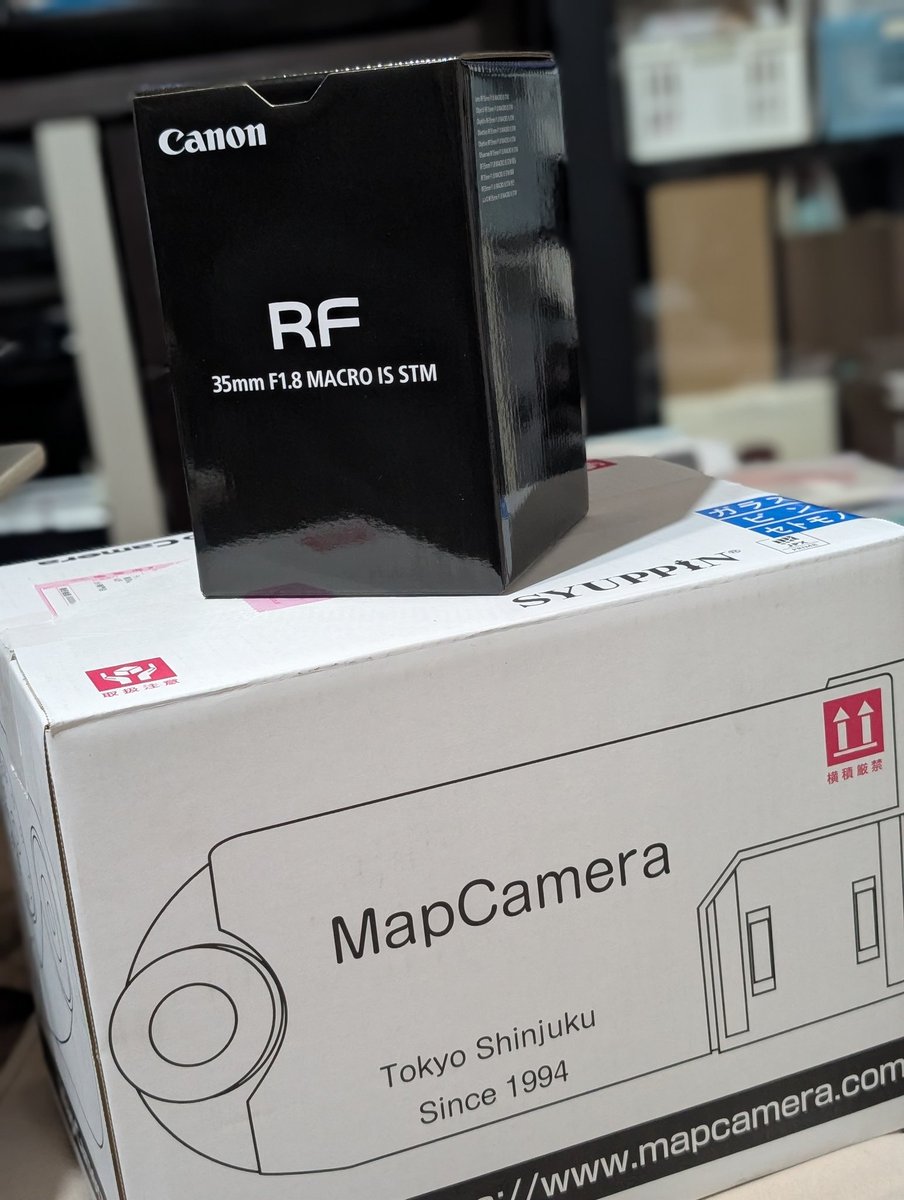 hiroiro555's tweet photo. RF35mm f1.8
寄れるし最高。
キャッシュバックもあるので買ってみた！

#マップカメラクオリティ #PR @mapcameraから https://t.co/v0dqZdnoma