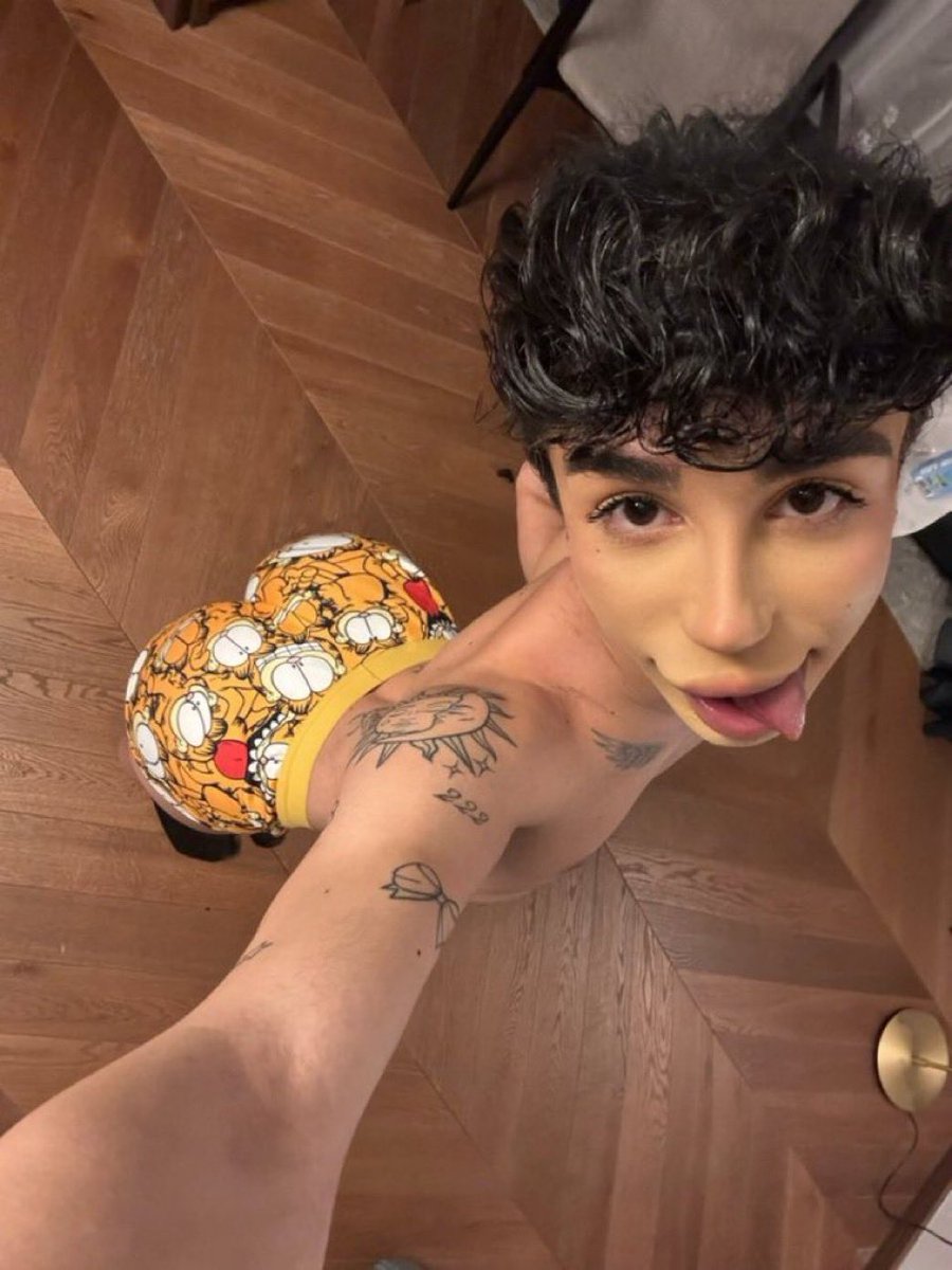 Mona Daily tweet media