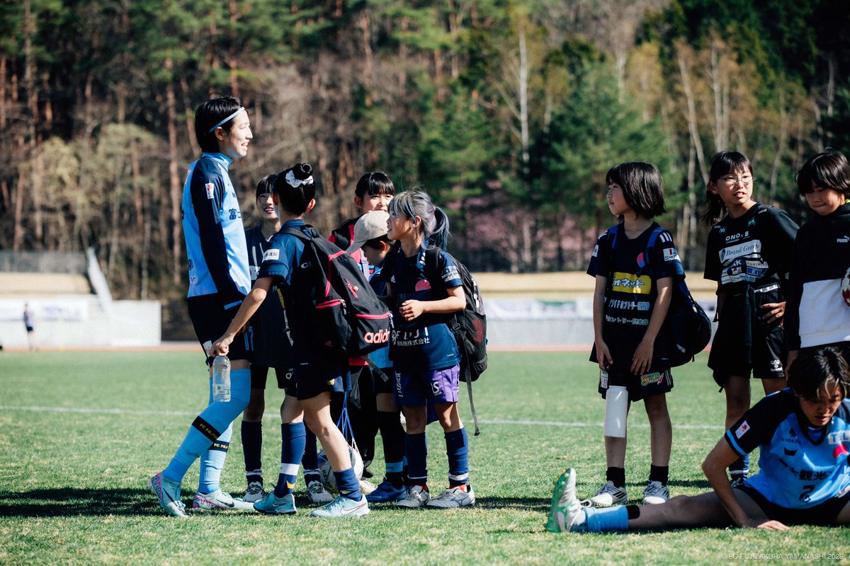 waaa_m's tweet photo. 昨日はすれ違う度に｢おかえり！｣と温かい声をかけていただき、本当に嬉しかったです😭😌

そして思ったよりも多くの方に、｢またパック見たい！｣と言ってもらえたので少しずつ☝🏾✨

379日ぶりのパック投稿
みなみ復帰おめでとう

📸😍@moto_graphys 

#FCふじざくら山梨
#美星ときれいをはじめよう https://t.co/OJRMmygRdn