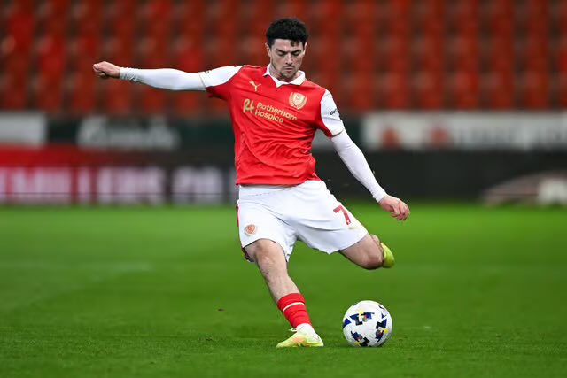 Ed Johnson tweet media