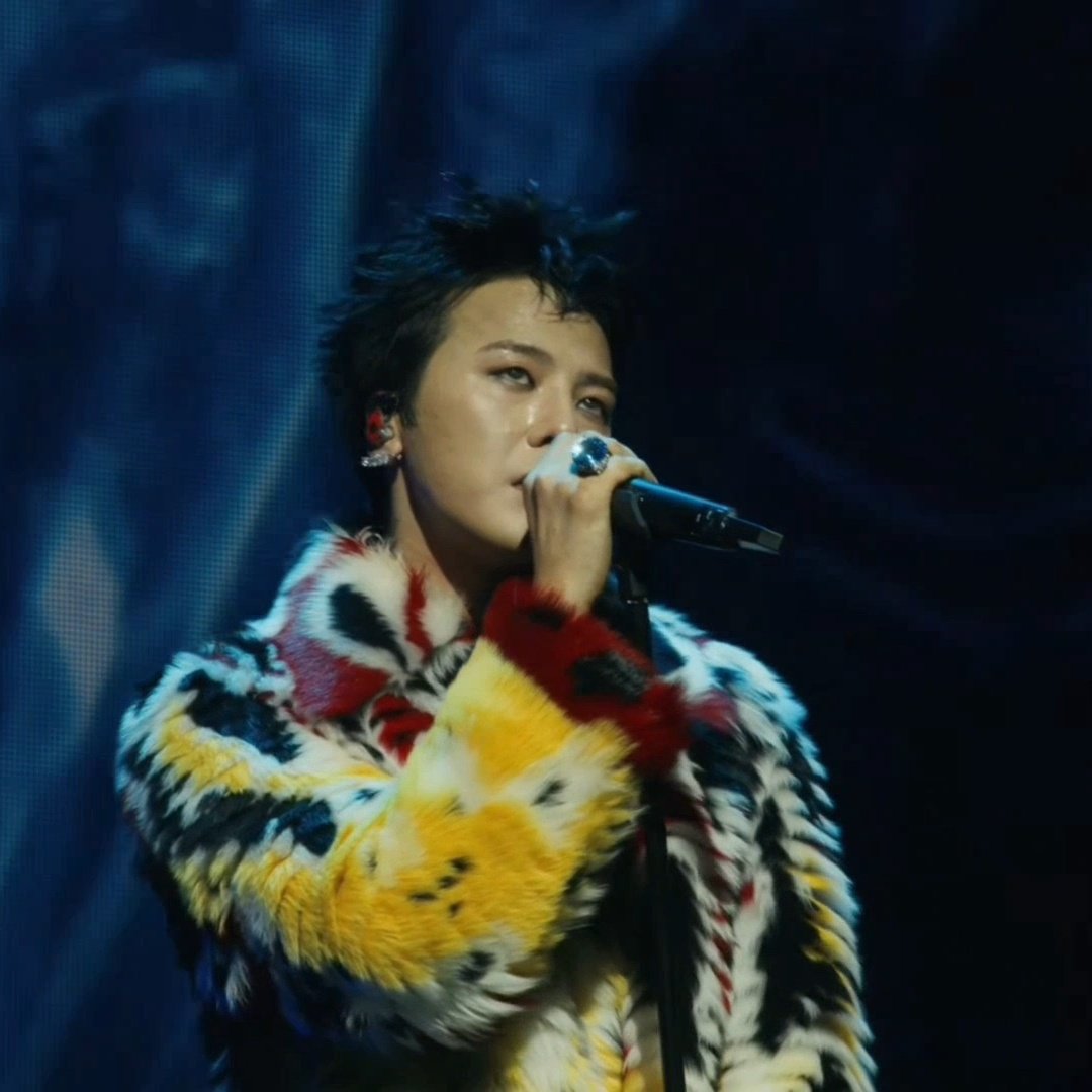 💛 BIGBANG 👑 Forever 5 💛 tweet media