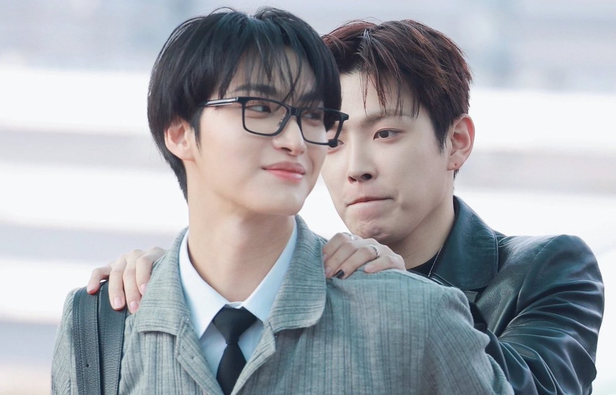 𝐌 𝐀 𝐋 𝐔 🦋 tweet media