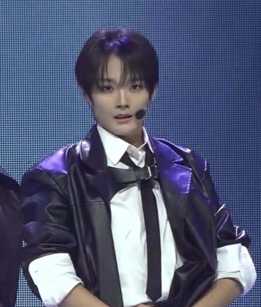 バターフライ tweet media