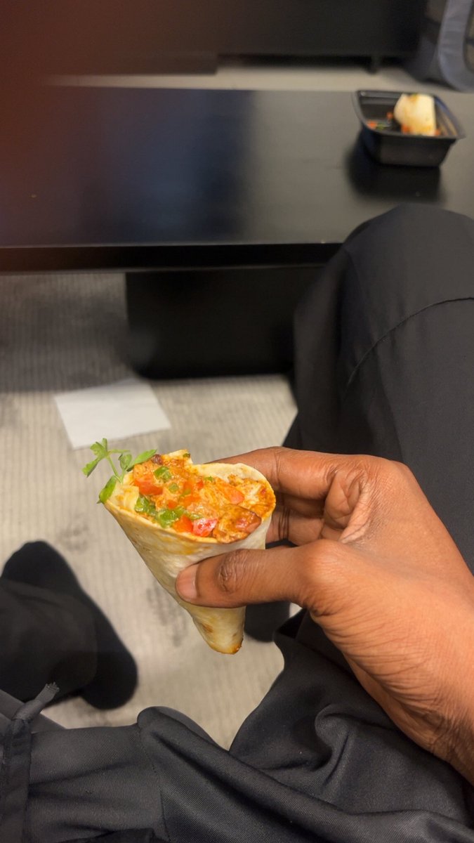 TEJUOSHO tweet media