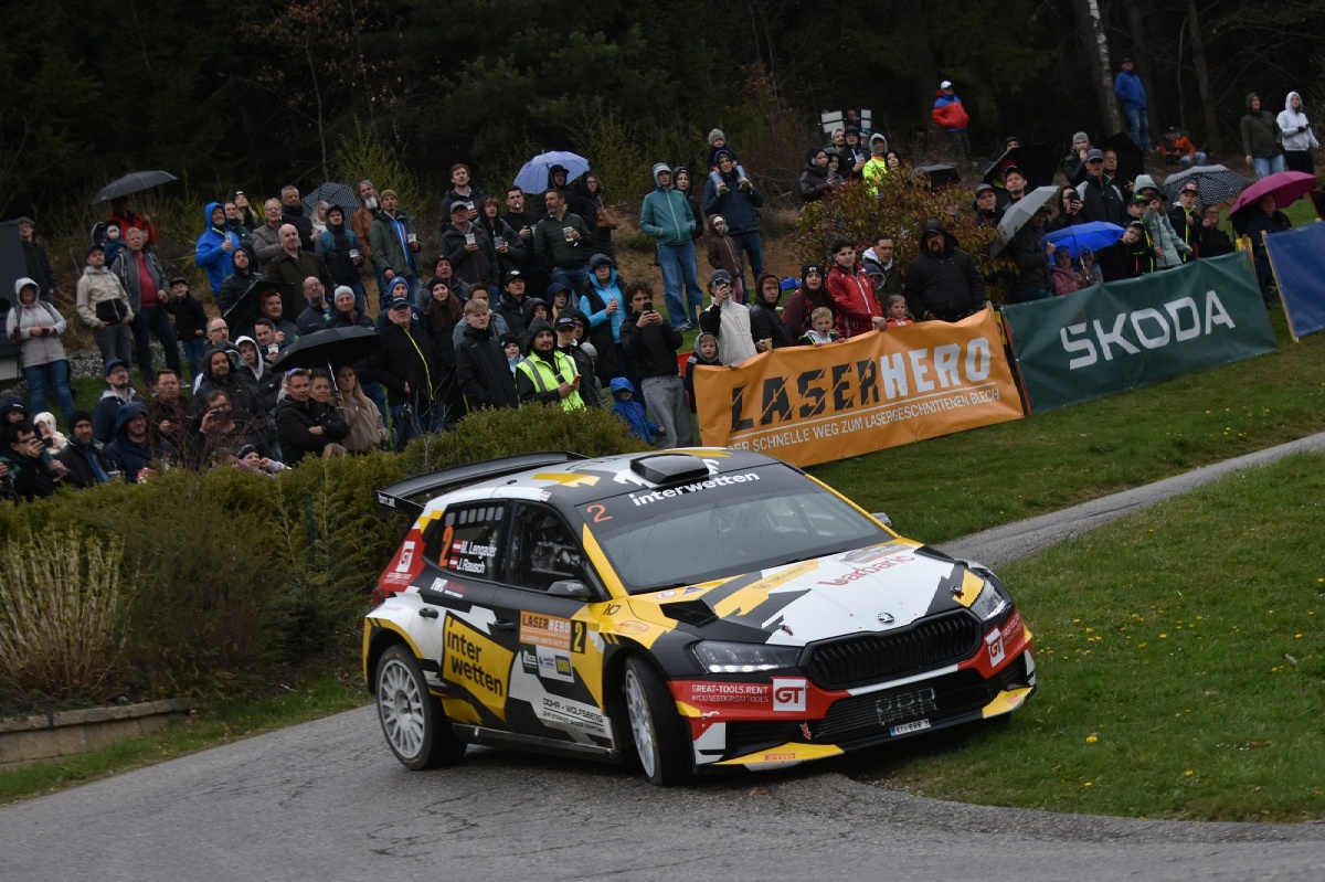 BRRBaumschlager's tweet photo. 🏁🇦🇹 Baumschlager Rallye &amp; Racing: Freud und Leid im Lavanttal ➡ https://t.co/PJEm8ir2Sd  😎

📷 Daniel Fessl, Harald Illmer, Peter Hartmann
Text: Harald Illmer

#brr #rallye #lavanttalrallye #rally #tec7orm https://t.co/EigMB8wMkO