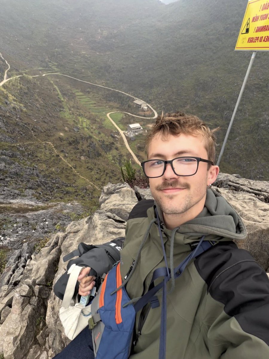 THRILLHO tweet media