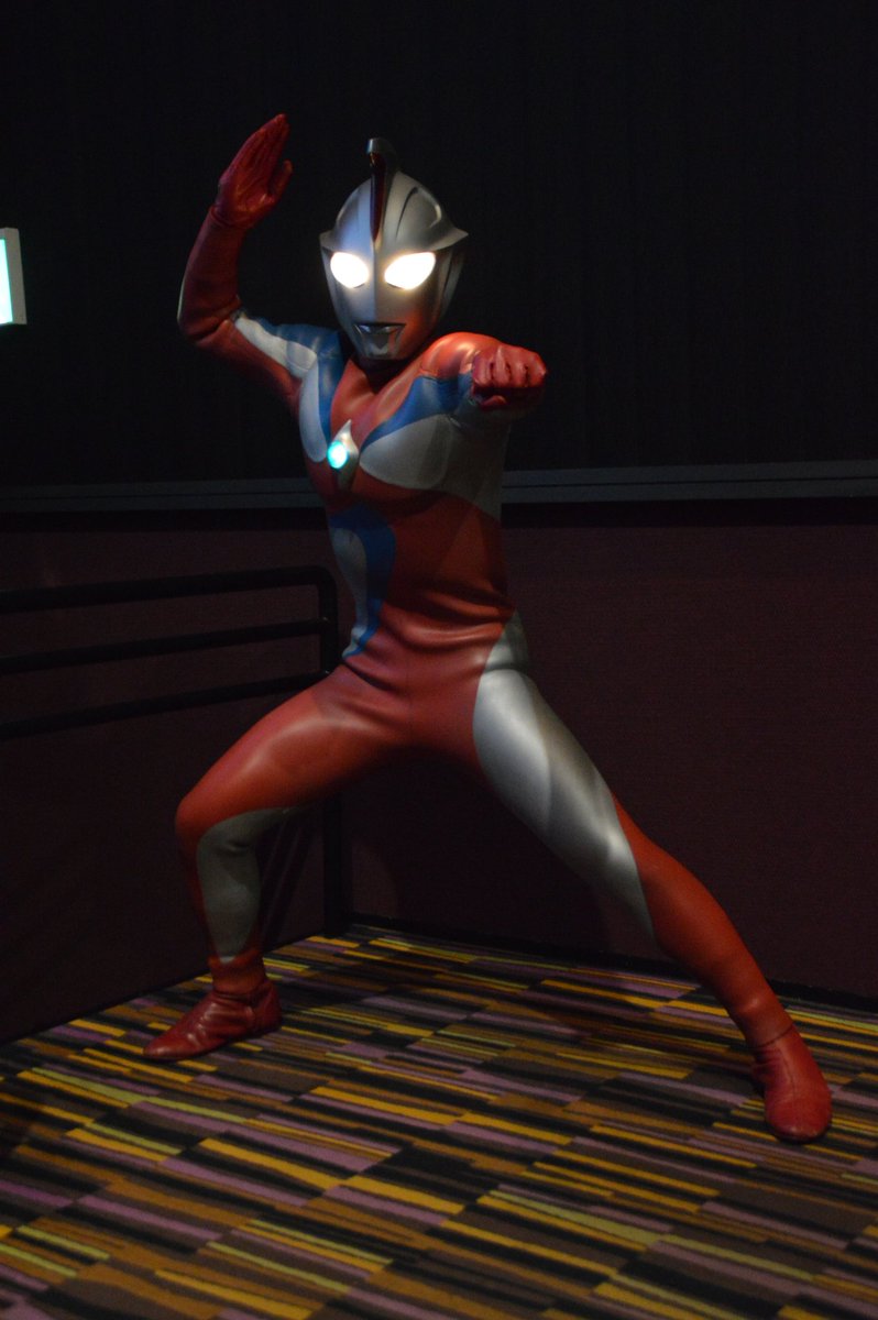 ウルトラマンコスモスコロナモード