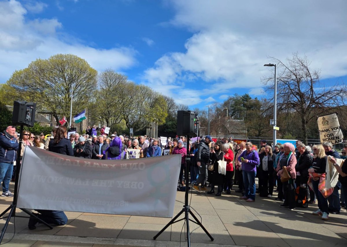 Women Won’t Wheesht tweet media