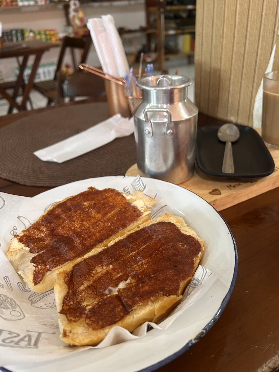 𝒥𝒽𝑒𝓃 tweet media